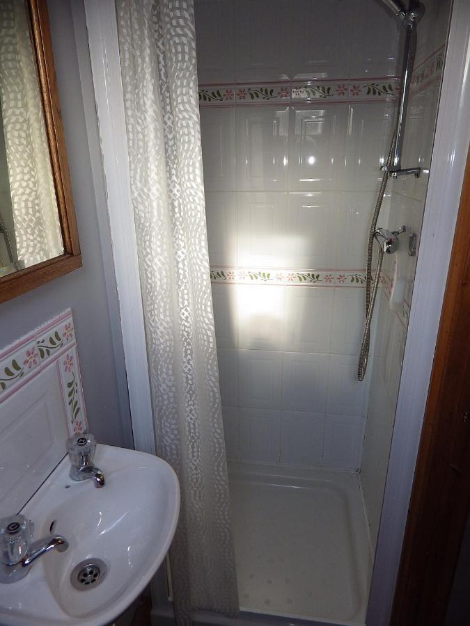 Ryvington Apartments Abergavenny Bagian luar foto