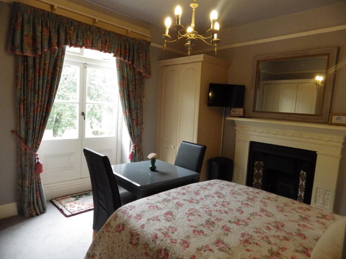 Ryvington Apartments Abergavenny Bagian luar foto