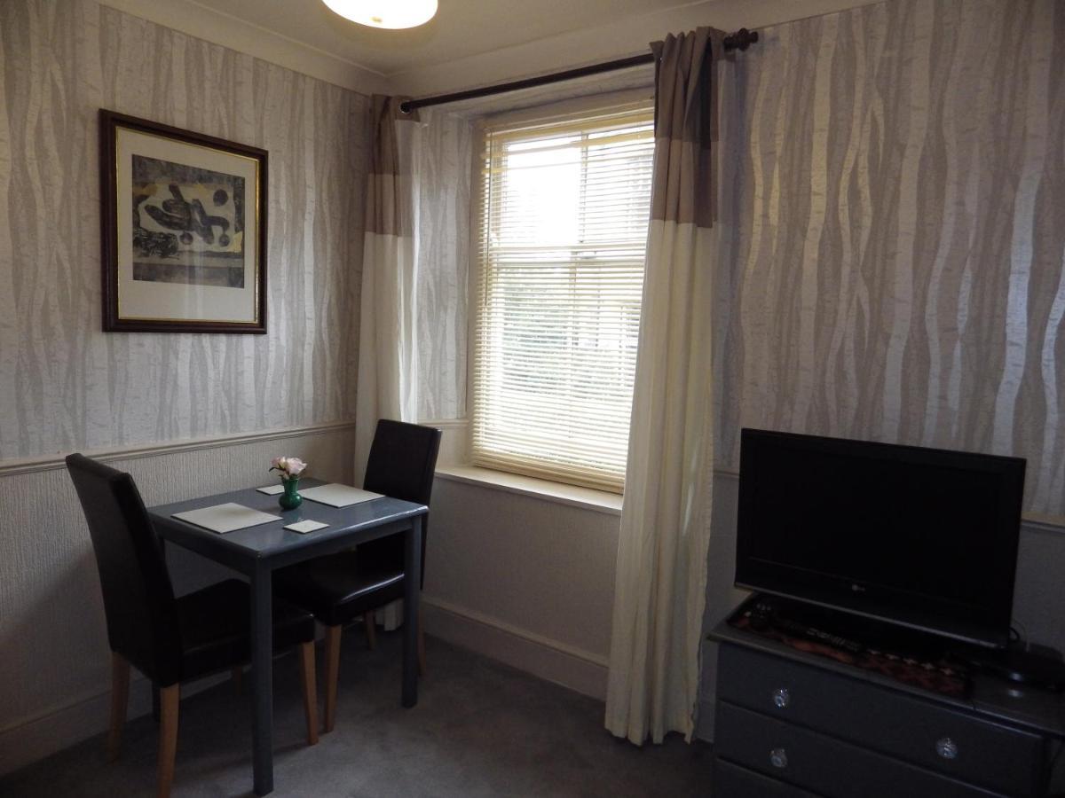 Ryvington Apartments Abergavenny Bagian luar foto