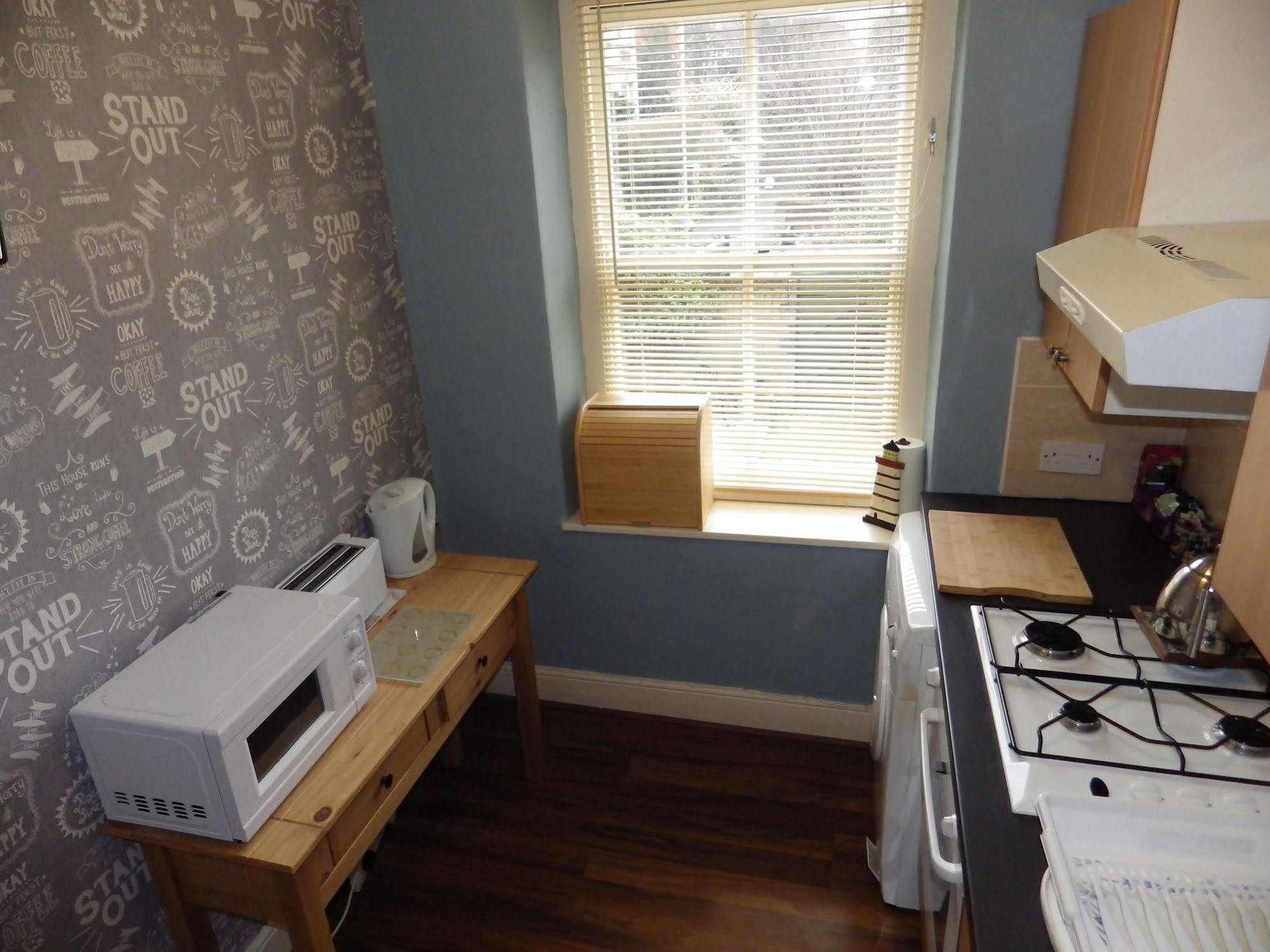 Ryvington Apartments Abergavenny Bagian luar foto